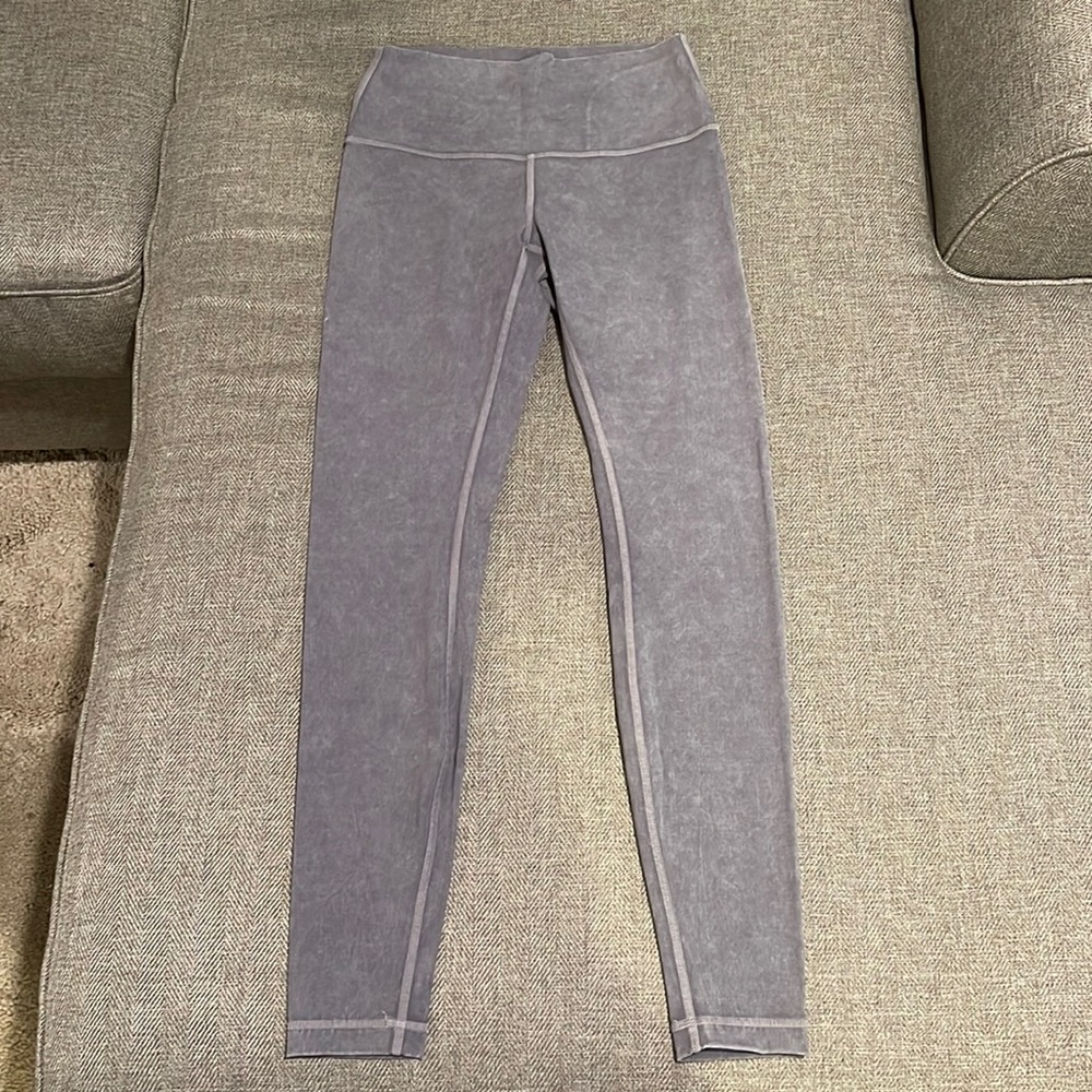Lululemon Wunder Under leggings
